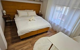 Apartmany Lenka Besenova 104